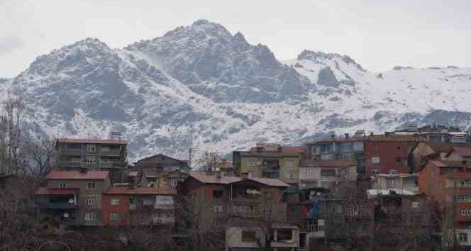 Meteorolojiden Şırnak Için Kar, Siirt Için Fırtına Uyarısı