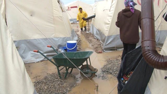 Son Dakika! Adıyaman’Da Bir Bahçedeki Konteynerin Suya Kapılması Sonucu 1 Kişi Hayatını Kaybetti, 3 Kişi Kayboldu