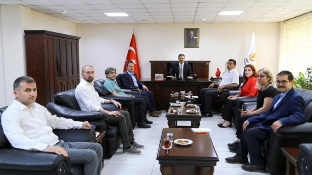 Siirt Üniversitesi Tıp Fakültesi Değerlendirme Toplantısı Yapıldı