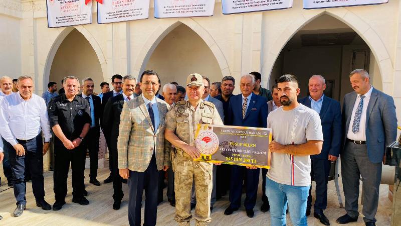 Siirt'Te &Quot;Arıcılık Malzemeleri Ve Üzüm Sıkma Makinesi&Quot; Dağıtım Programı Düzenlendi | Siirt Olay Haber