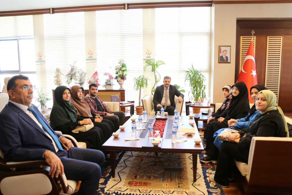 Siirt Üniversitesi Rektörü Prof. Dr. Nihat Şındak’a Ziyaretler | Siirt Olay Haber