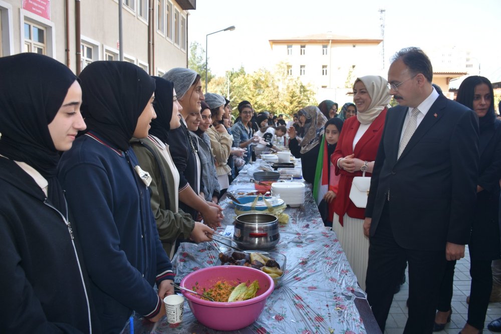 Siirt’te Filistin Yararına Düzenlenen Kermes Yoğun İlgi Gördü | Siirt Olay Haber