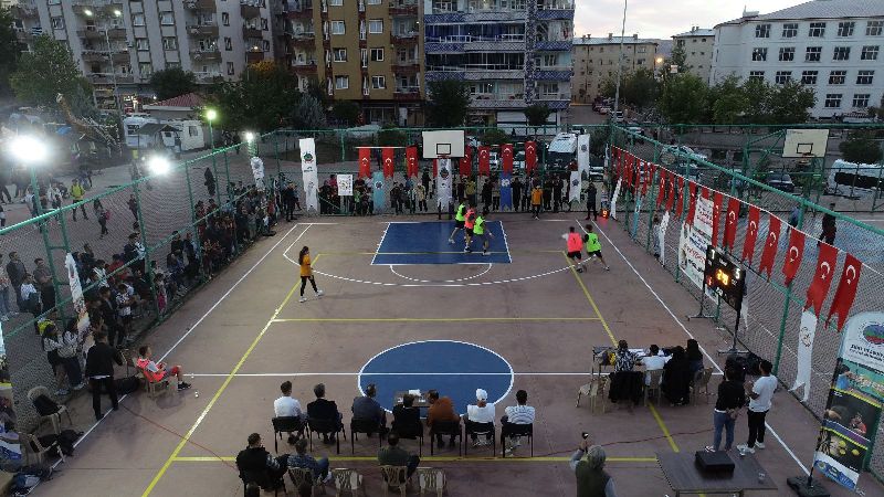 Siirt’te Geleneksel 3X3 Sokak Basketbolu Heyecanı Başladı | Siirt Olay Haber