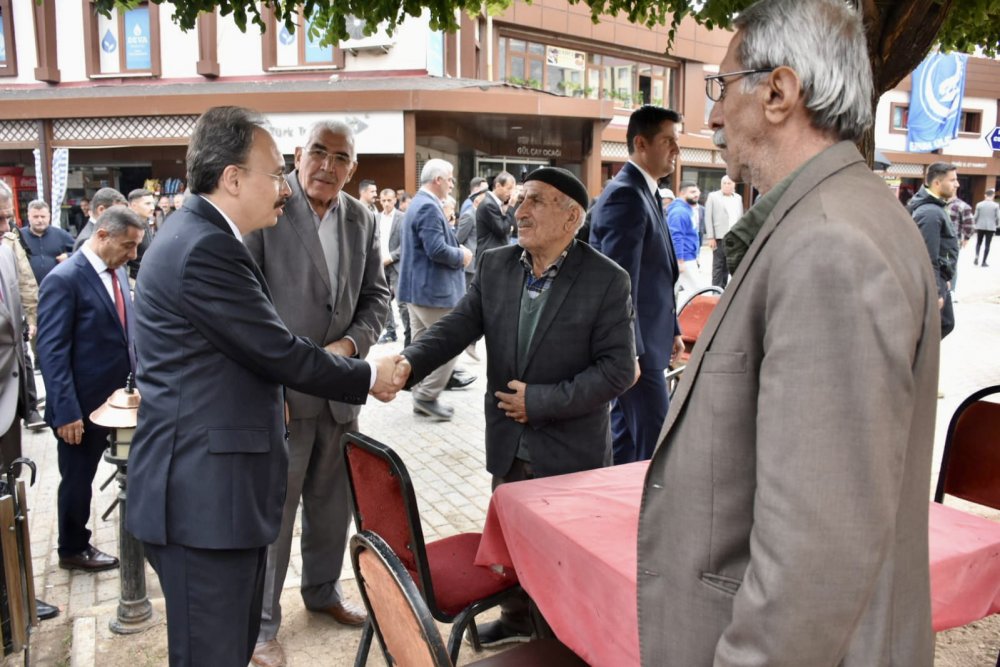 Vali Kızılkaya, Eruh’ta Muhtar Ve Vatandaşlarla Buluştu | Siirt Olay Haber