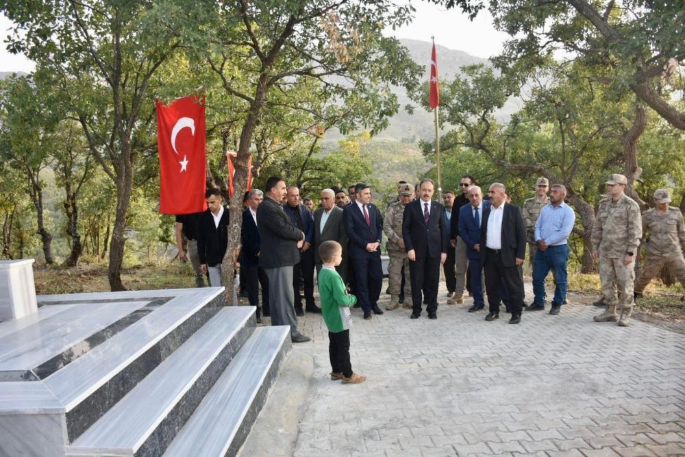 Vali Kızılkaya, Şehit Teğmen Ömer Bağra'Nın Ailesini Ziyaret Etti | Siirt Olay Haber