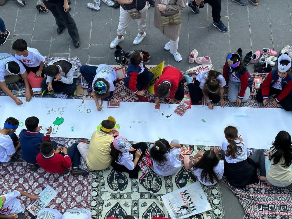 Siirt’te Mehmetçik İlkokulu Öğrencilerinden Anlamlı Etkinlik | Siirt Olay Haber