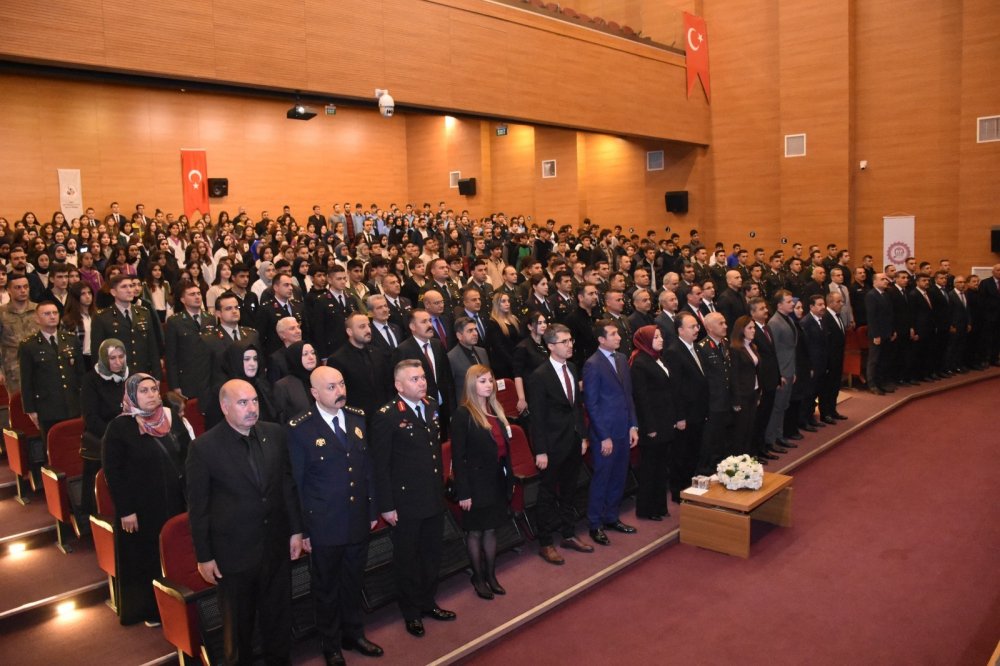 Si̇i̇rt’te Cumhuri̇yeti̇mi̇zi̇n Kurucusu Büyük Önder Gazi̇ Mustafa Kemal Atatürk, Törenlerle Anildi | Siirt Olay Haber