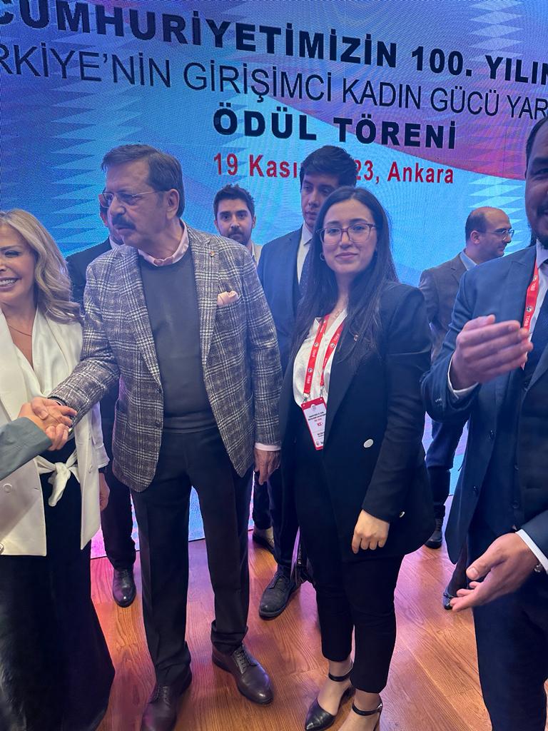 Siirt Tso Kadın Girişimciler Ve Genç Girişimciler Başkanları “Türkiye’nin Girişimci Kadın Gücü” Ödül Törenine Katıldı | Siirt Olay Haber