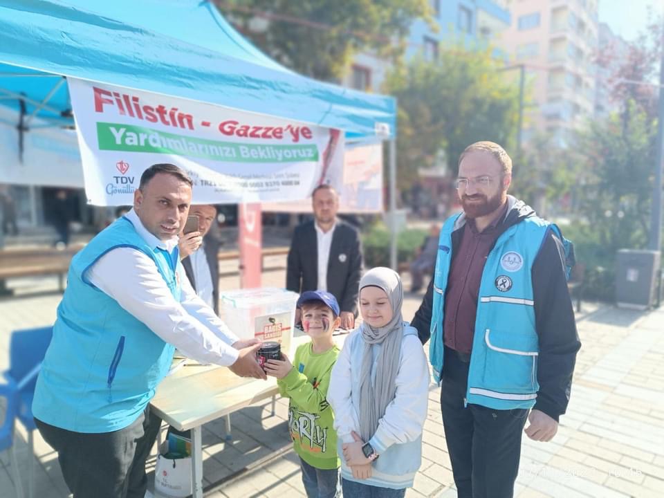 Siirtli Minikler Kumbaralarını Filistin İçin Açtı | Siirt Olay Haber