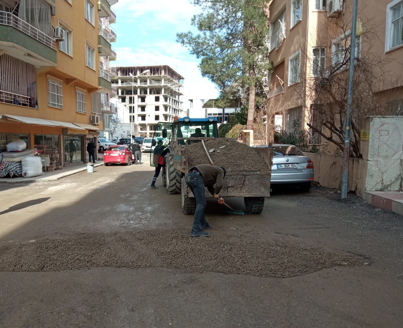 Siirt Belediyesi, Cadde, Mahalle Ve Sokaklardaki Parke Ve Kaldırım Çalışmalarına Hız Verdi! | Siirt Olay Haber