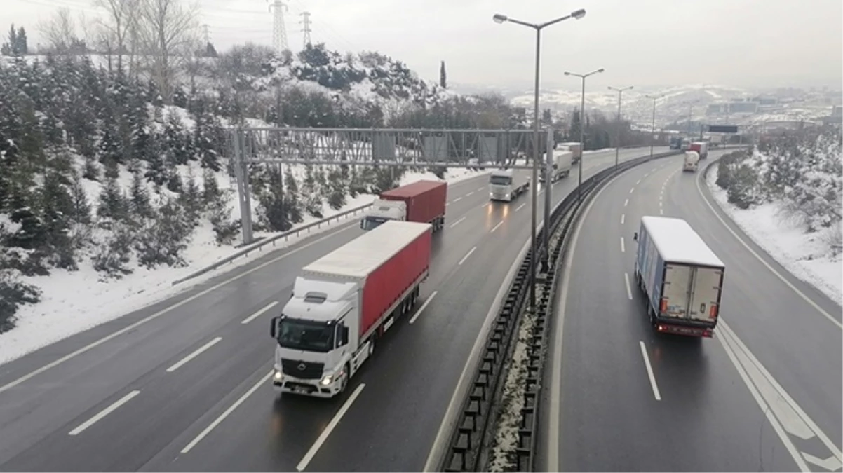 Ticari Araç Sürücülerinde Yaş Şartı 1 Yıl Daha Uzatıldı