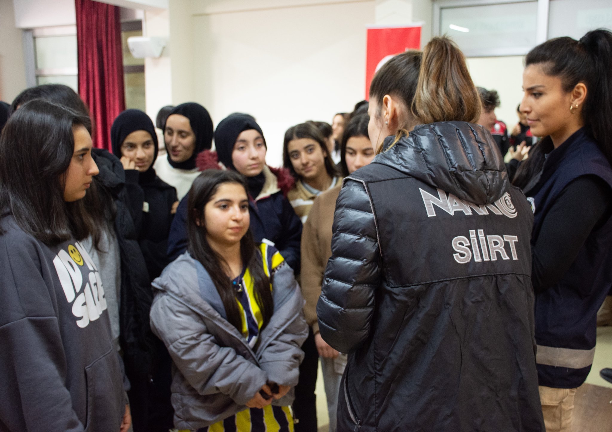 Siirt Emniyetten Öğrencilerle Buluşma | Siirt Olay Haber