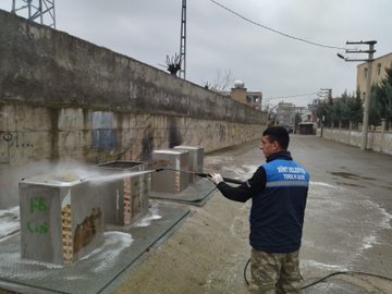 Siirt Belediyesinin Dezenfekte Çalışmaları