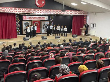 Siirt’in Eruh İlçesinde İstiklal Marşı’nın 103. Kabul Yıl Dönümü Kutlama Programı | Siirt Olay Haber