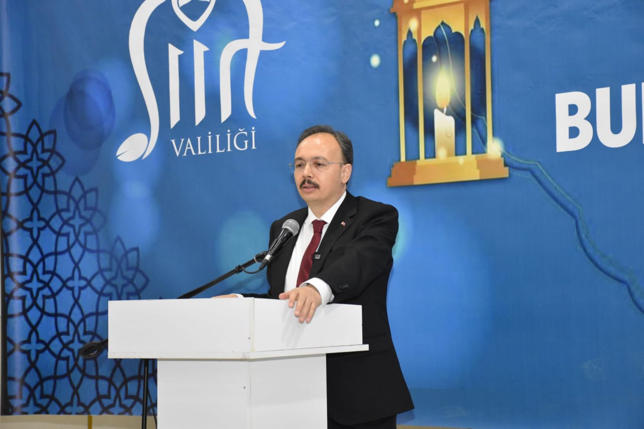 Siirt Valisi, Şehit Ve Gazi Aileleri Ile İftarda Buluştu | Siirt Olay Haber