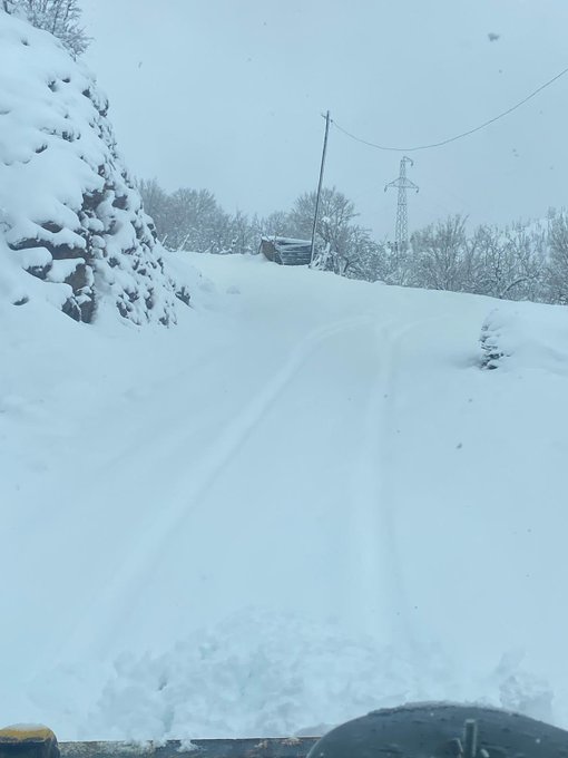 Siirt’in Pervari İlçesinde Mahsur Kalan 12 Ekipler Tarafından Kurtarıldı | Siirt Olay Haber