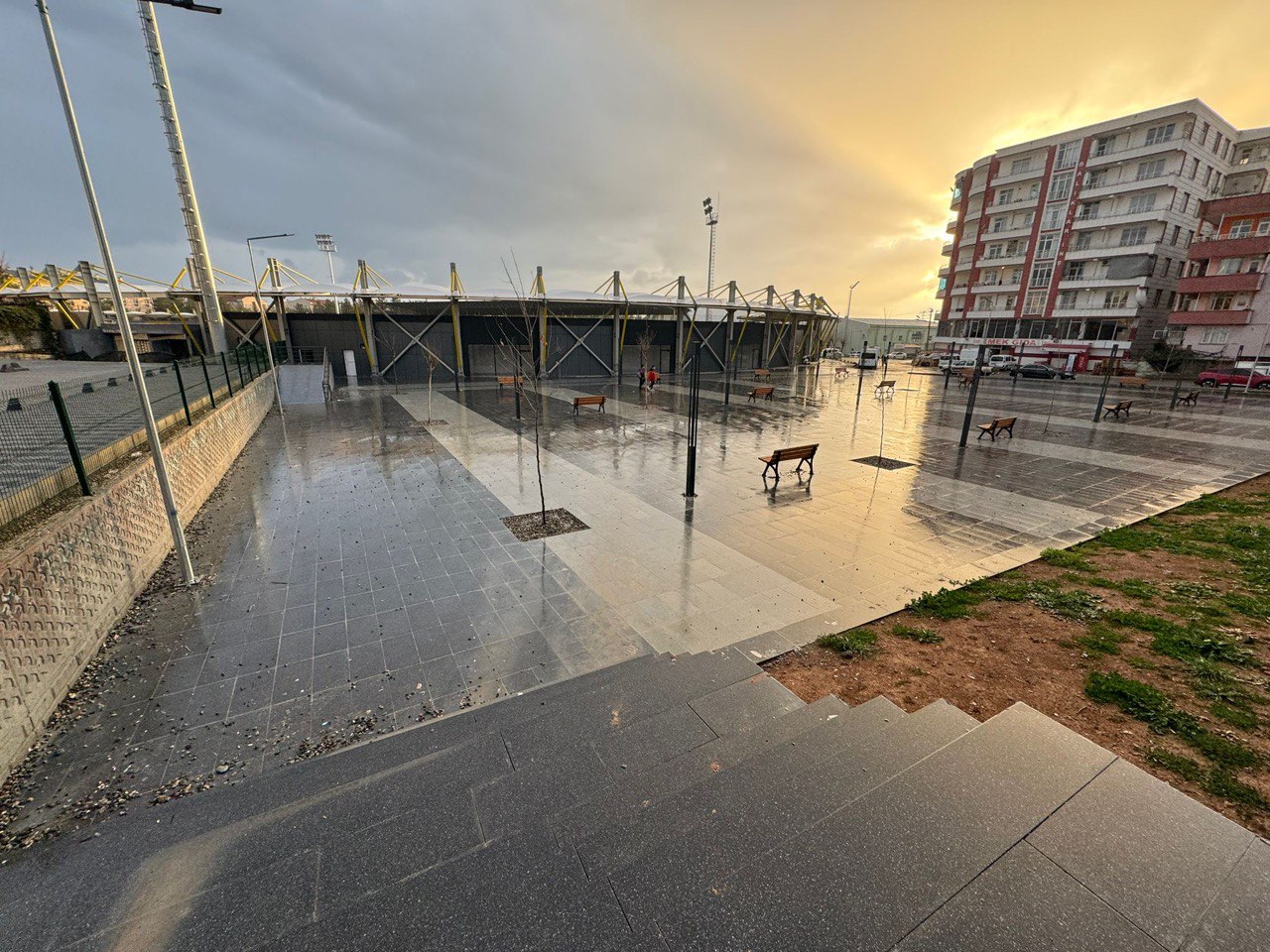 Siirt Atatürk Stadı’nda Çalışmalar Bitiyor | Siirt Olay Haber