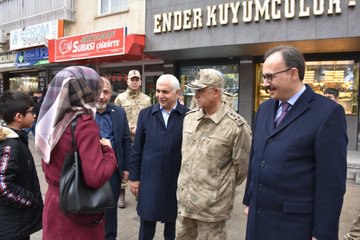 Jandarma Genel Komutanı Orgeneral Arif Çetin’den Siirt’te Esnaf Ziyareti | Siirt Olay Haber