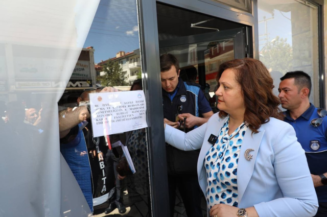 Afyonkarahisar Belediye Başkanı Köksal, Sığınmacıların Ruhsatsız İş Yerlerini Mühürledi | Siirt Olay Haber