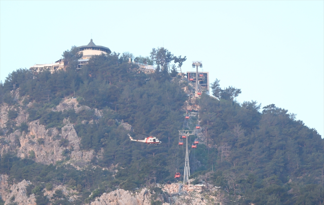 Antalya’Da Teleferik Kazası! Mahsur Kalan 128 Kişi Kurtarıldı, 8 Kabindeki Tahliye Çalışması Sürüyor