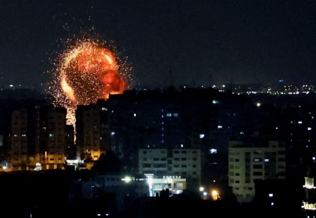 İsrail Yalnızca İran’I Vurmamış! Gece Yarısı Irak Ve Suriye’De De Patlama Sesleri Duyuldu