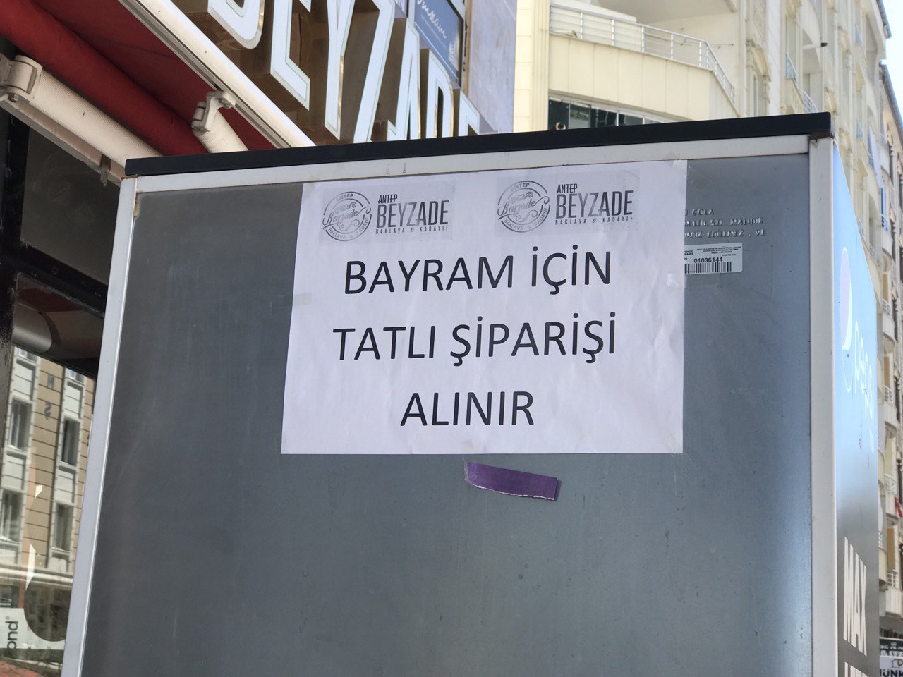 Siirt’te Bayrama Hazırlık İçin Tatlı Siparişleri Başladı