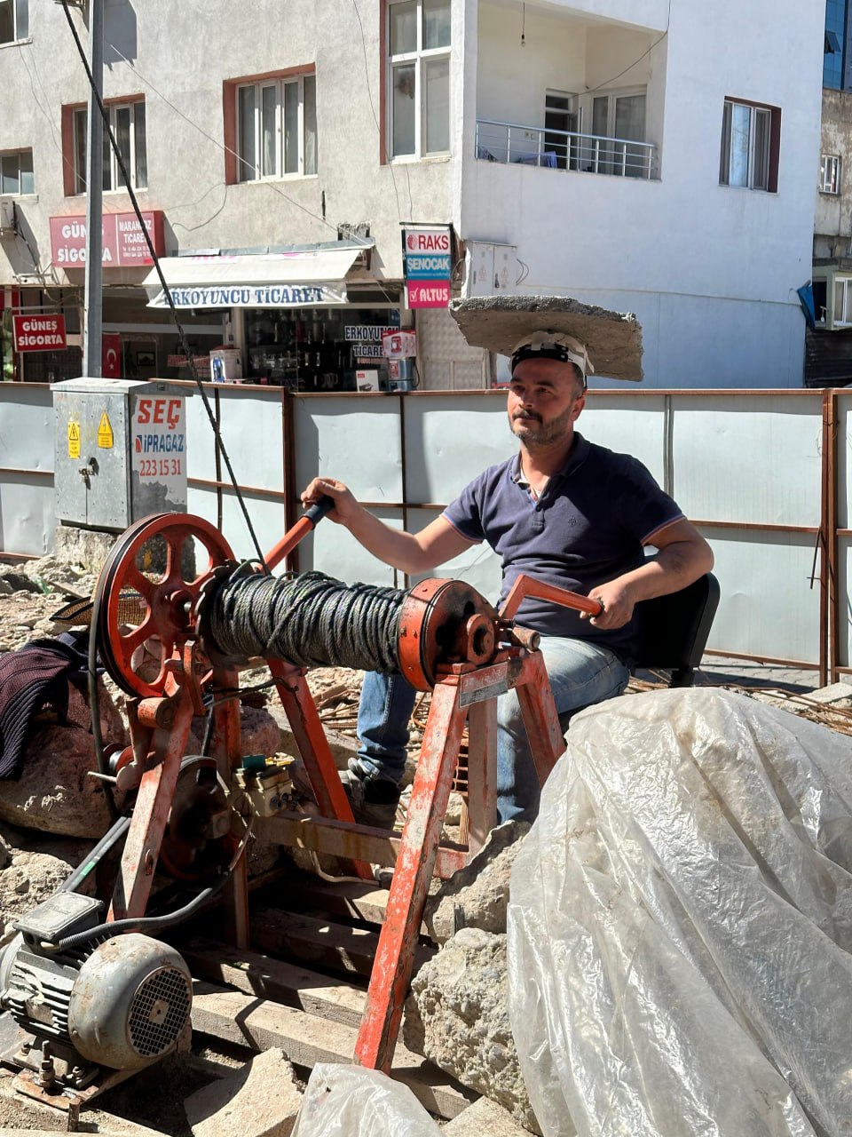 Siirtli İnşaat İşçisinden İlginç Yöntem | Siirt Olay Haber