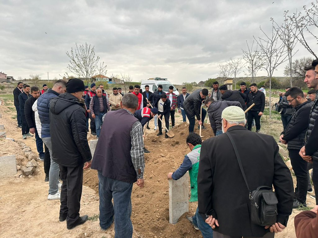 Siirt’te Şehit Olan Tüfekçi’nin Babası Son Yolculuğuna Uğurlandı | Siirt Olay Haber