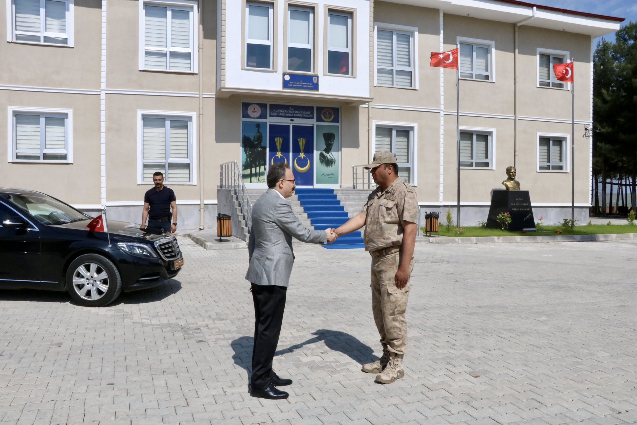 Siirt Valisinden Kurtalan Jandarma’ya Ziyaret | Siirt Olay Haber