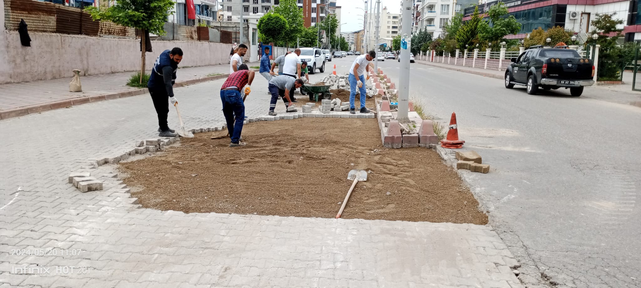 Siirt Belediyesi Ekipleri Şehir Merkezinde Parke Onarım Çalışmalarına Başladı | Siirt Olay Haber