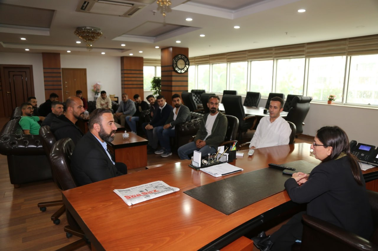 Gökçebağlılar Siirt Belediye Eş Başkanlarını Ziyaret Etti | Siirt Olay Haber