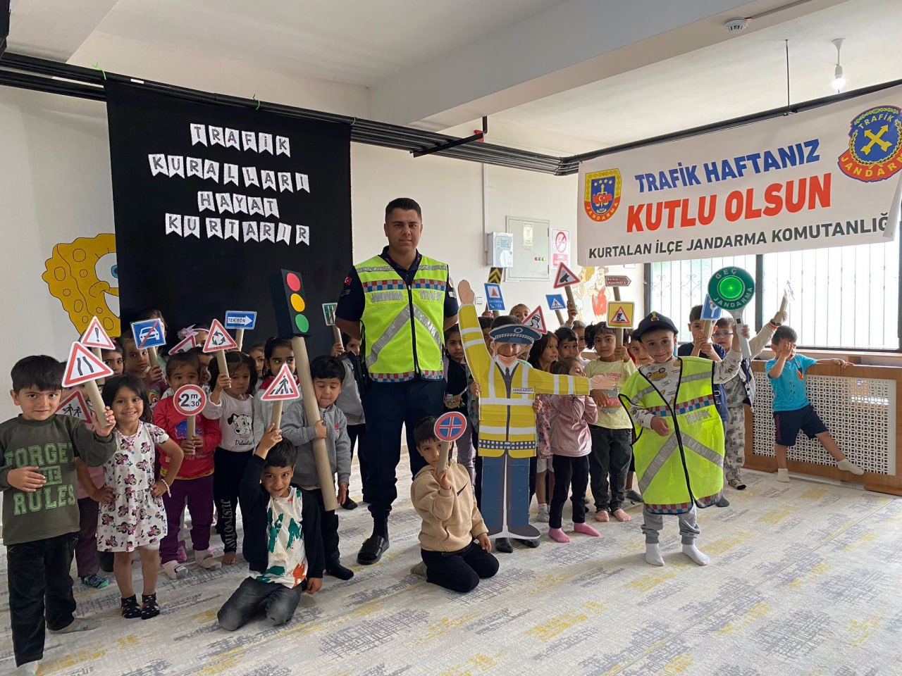 Siirt – Kurtalan’da Trafik Eğitimi Verildi | Siirt Olay Haber