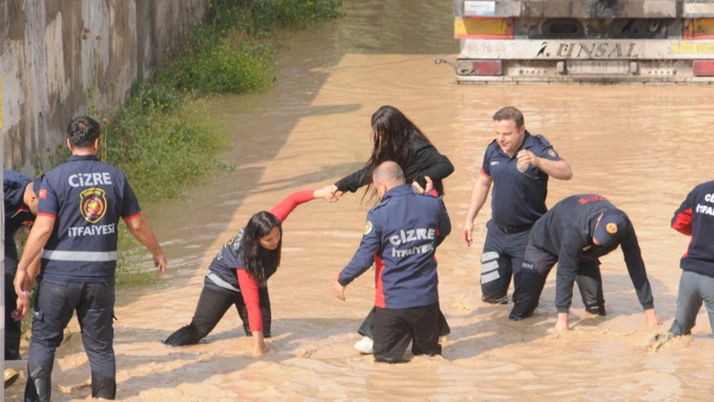 Şırnak’Ta Sel Meydana Geldi