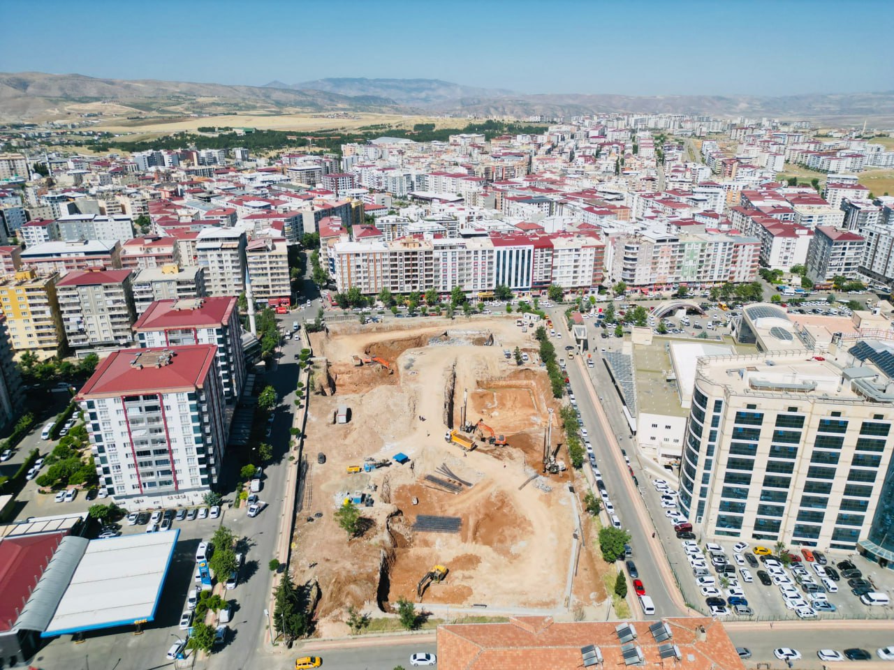 Siirt’te Yeni Yurdun İnşaatı İncelendi | Siirt Olay Haber