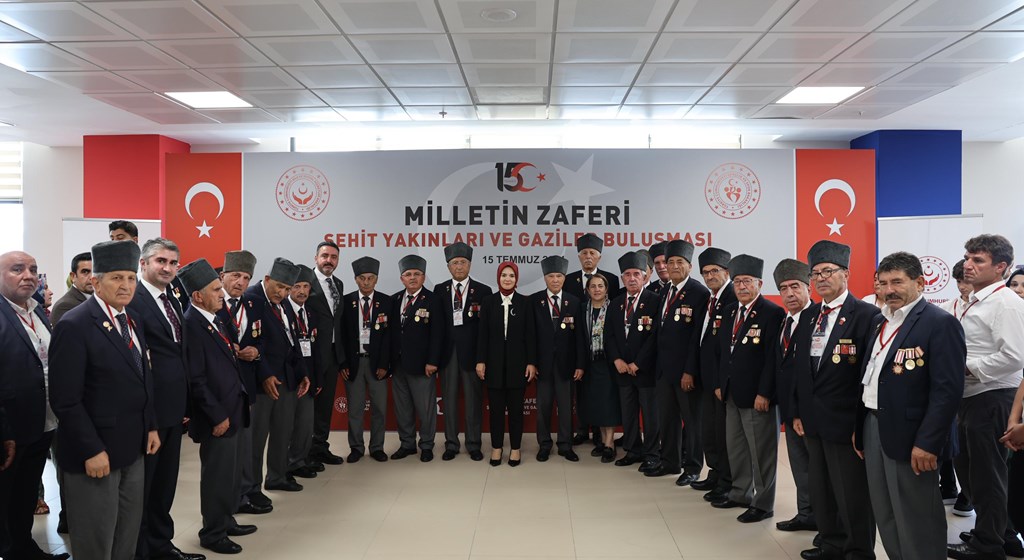 Aile ve Sosyal Hizmetler Bakanı Göktaş TBMM’de Şehit Yakınları ve Gazilerle Bir Araya Geldi