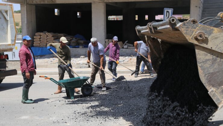 Siirt Belediyesi Asfalt Yama Çalışmaları Aralıksız Sürüyor | Siirt Olay Haber