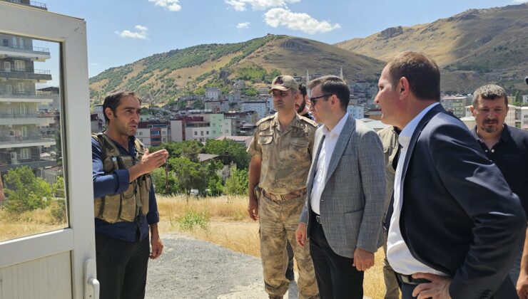 Siirt’te Şehitliğe Anlamlı Ziyaret | Siirt Olay Haber