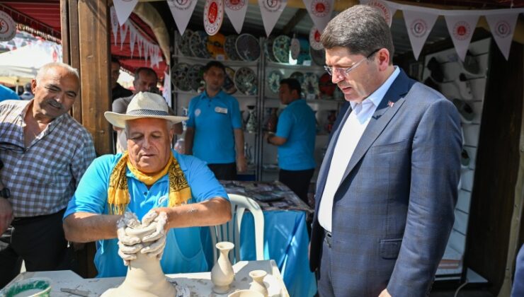 Adalet Bakanı Tunç, İşyurtları Ürün Ve El Sanatları Fuarı Açılışına Katıldı