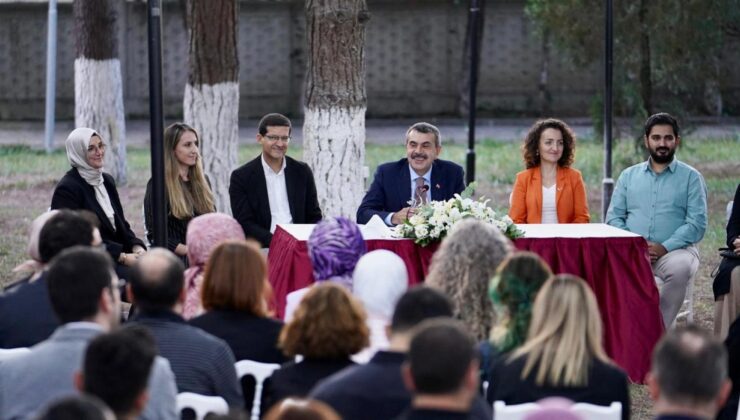 Bakan Teki̇n, Sakarya’Da Öğretmenlerle Buluştu