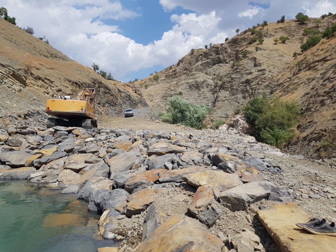 Siirt’in Doğan Köyündeki Kaplıcada Ulaşım Çalışmaları Sürüyor