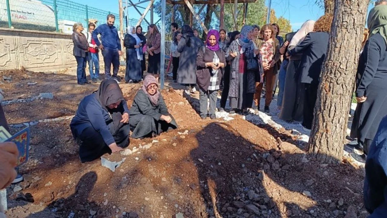 Katledilen Evin Demirtaş defnedildi