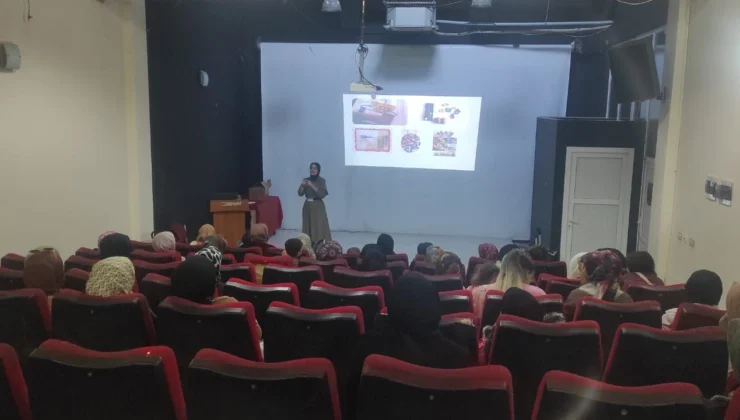 Diyarbakır’da “Okul Öncesinde Ebeveynlik” Semineri