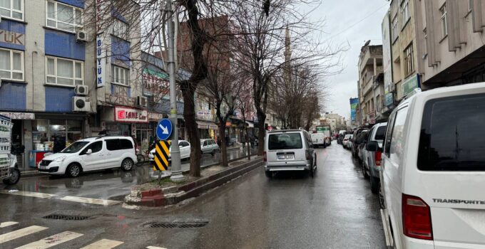 Siirt’te Yağmurlu Bir Haftasonuna Uyandı