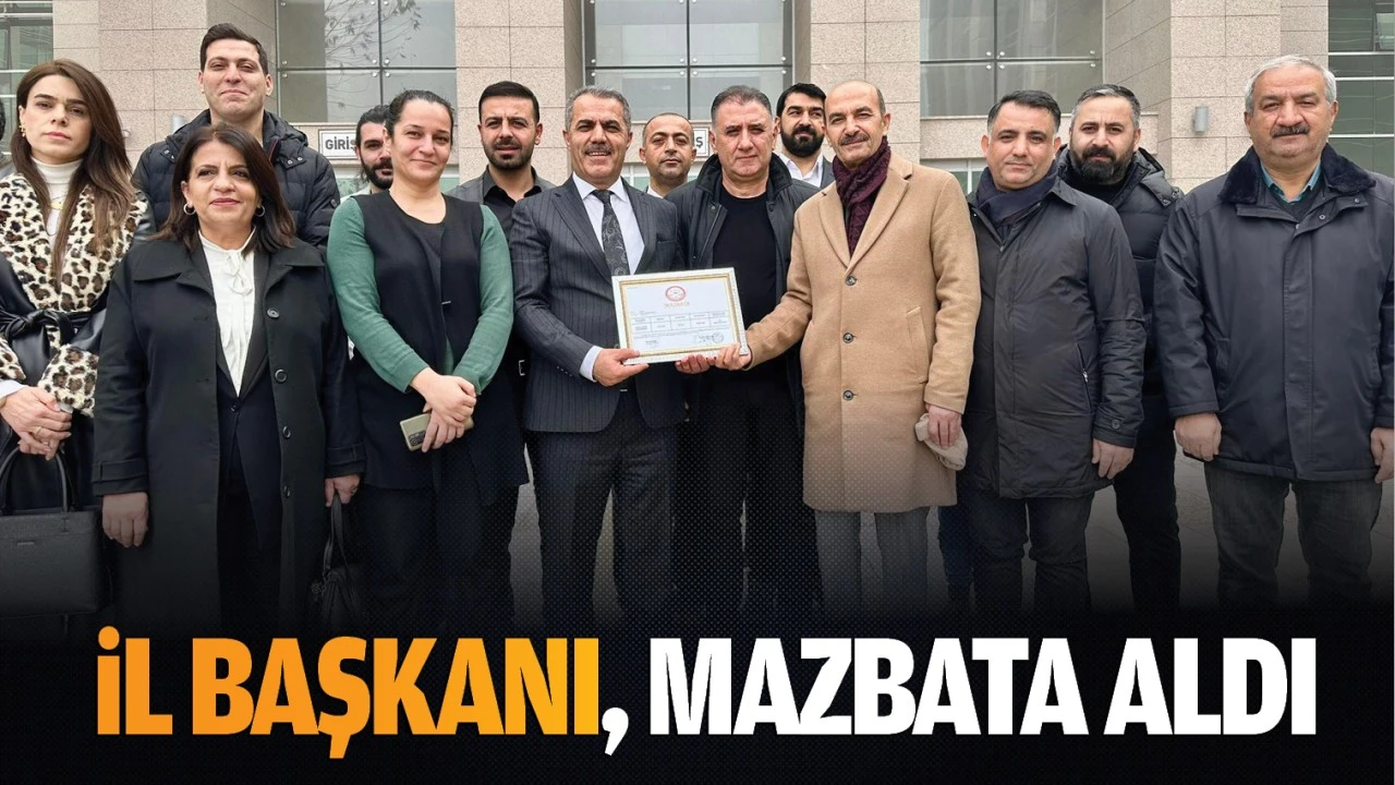 İl Başkanı, mazbata aldı