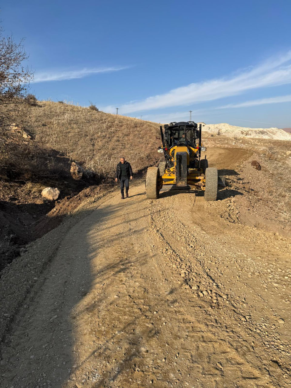 Siirt – Kurtalan’da Stabilize Yol Yapım Çalışmaları Tamamlandı