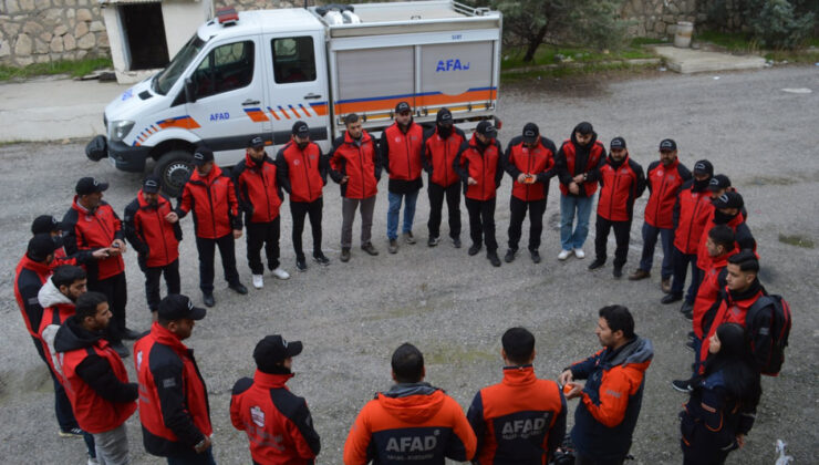 Umut Kervanı Vakfı Siirt’te Arama Kurtarma Ekibi Kurdu