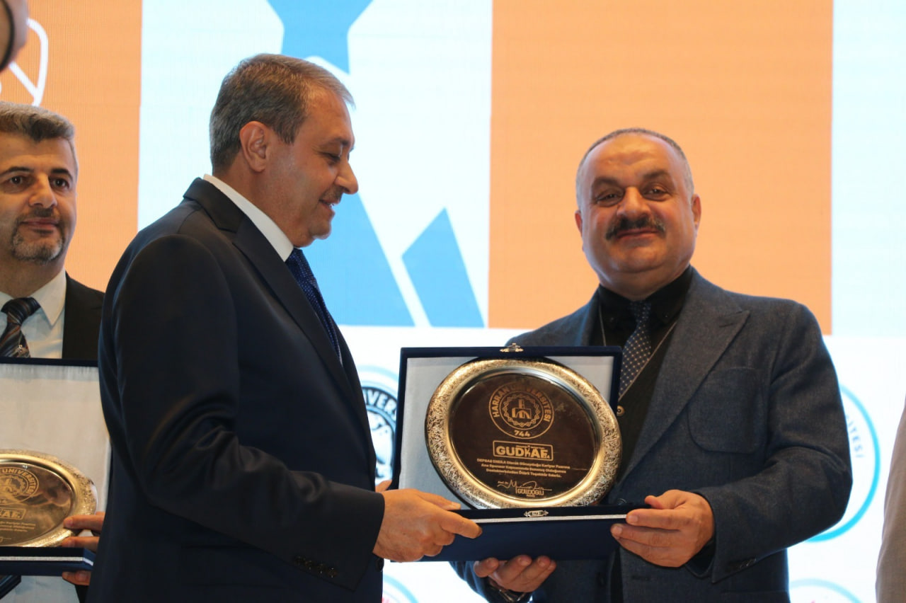 Güneydoğu Kariyer Fuarı’nda DEPSAŞ Enerji’ye Anlamlı Plaket