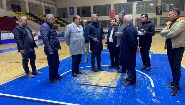 Siirt Yeni Kapalı Spor Salonu Kongre İçin İncelendi