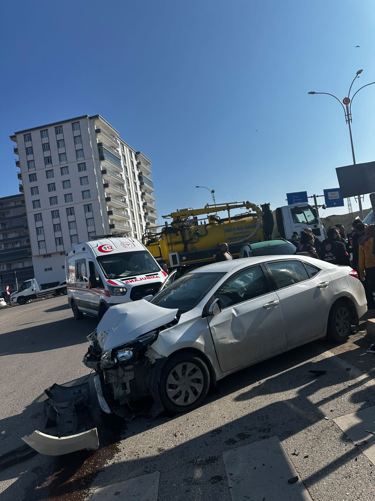 Siirt’te İki Araç Çarpıştı: 4 Yaralı