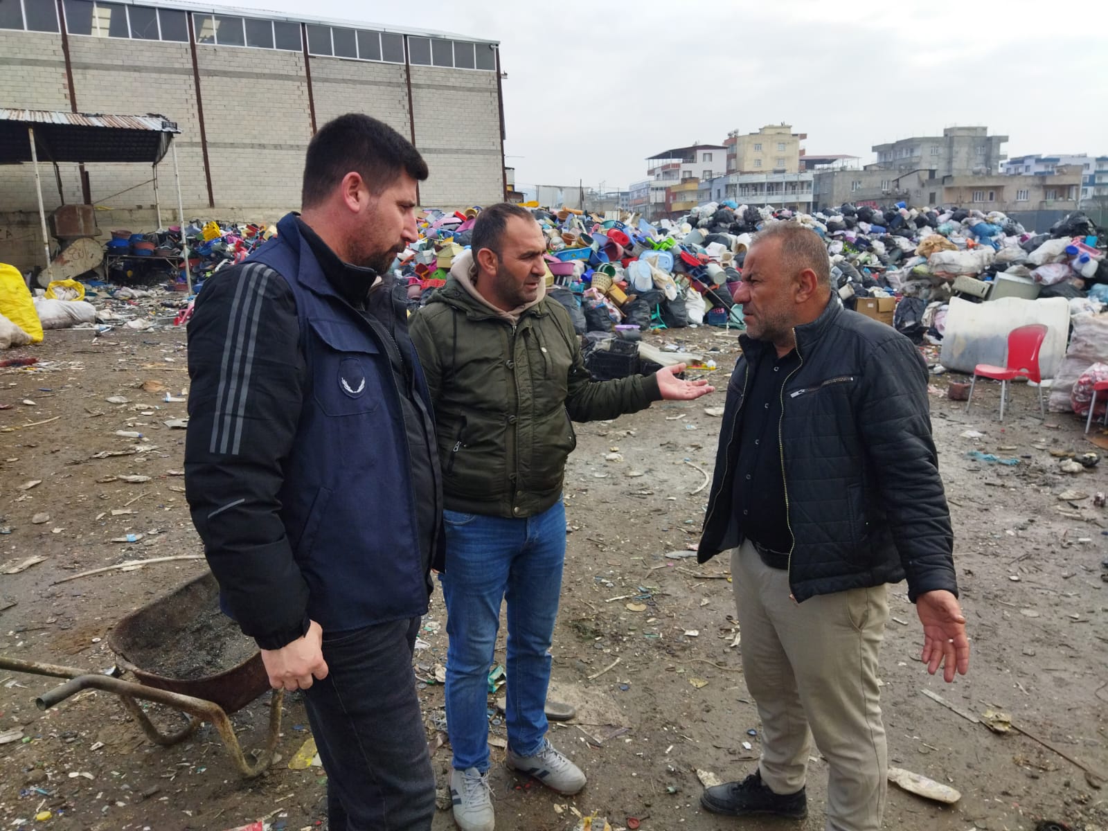 Siirt’teki Hurdacılara Çevre Temizliği Uyarısı